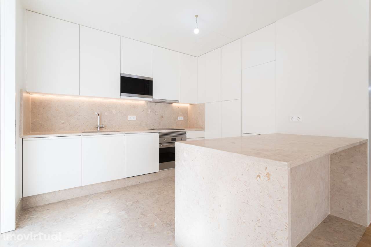 APARTAMENTO T2 DE LUXO, A 3 MINUTOS DA AV. DA LIBERDADE - Grande imagem: 5/27