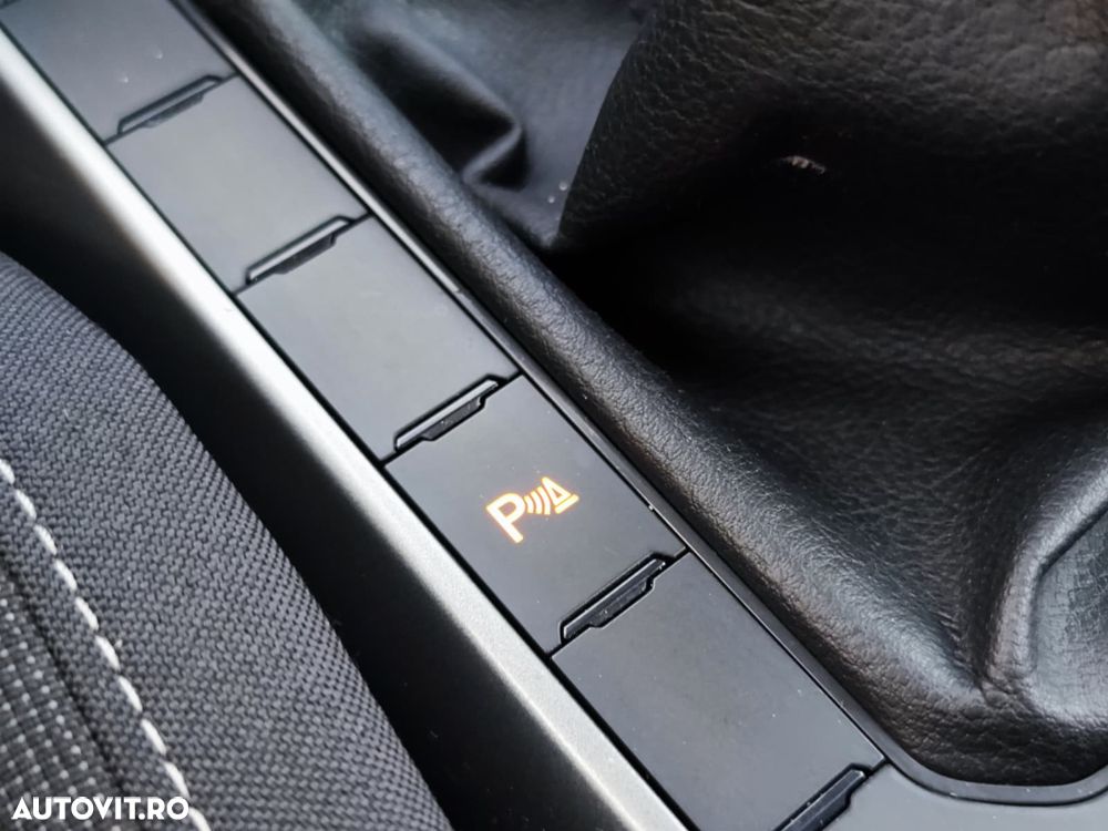 Volkswagen Polo 1.6 TDI Comfortline - 21