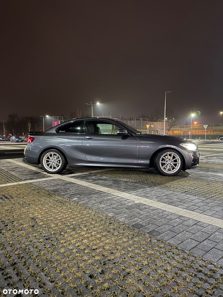 BMW Seria 2 218d - 6