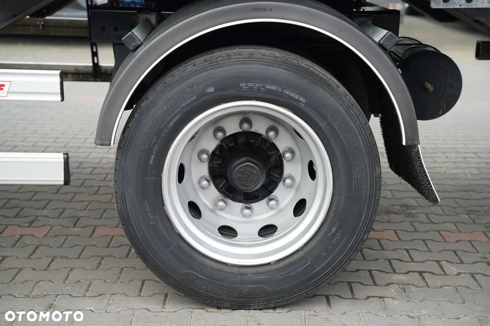 Fruehauf FIRANKA  11 M / OŚ SKRĘTNA / BLIŹNIAK / ZAWIESIE NA WÓZEK / MOCNA PODŁOGA - 23