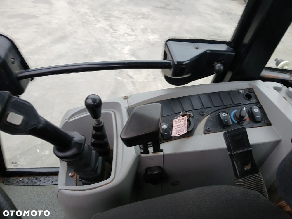 Caterpillar 906H 2009 łyżka widły ładowarka z Niemiec - 29