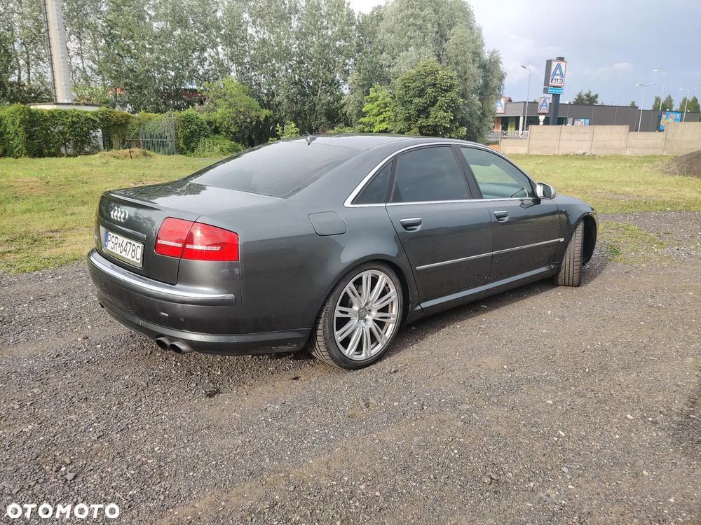 Audi S8 5.2 FSI Quattro - 6