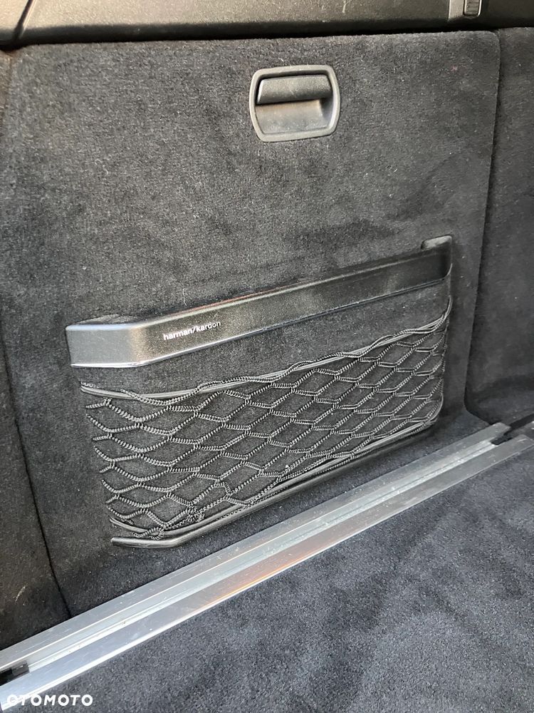 Mercedes-Benz Klasa C 350 BlueEff Avantgarde - 10