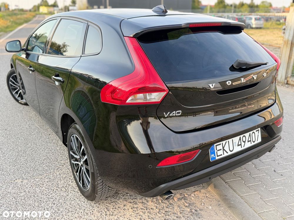 Volvo V40 D2 Geartronic Momentum - 8