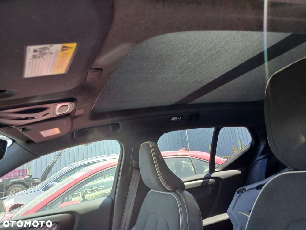 Volvo XC 40 T5 AWD Geartronic R-Design - 10