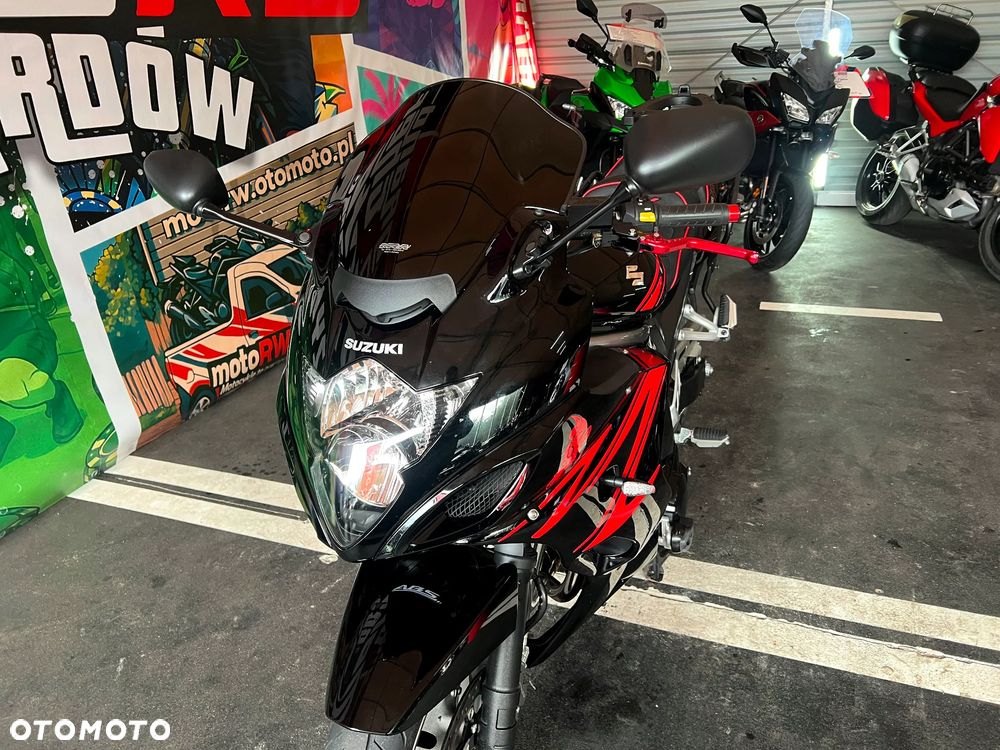 Suzuki Bandit - 25