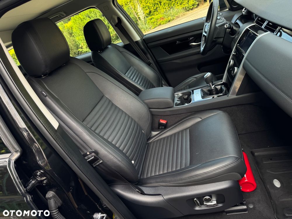 Land Rover Discovery Sport - 7