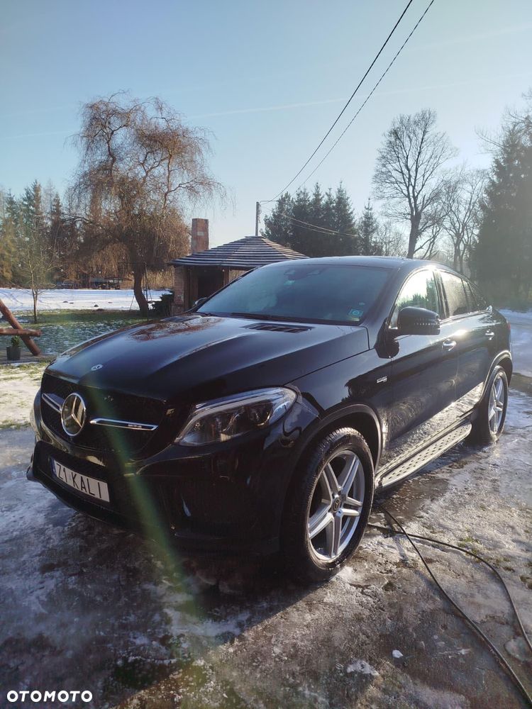 Mercedes-Benz GLE - 17
