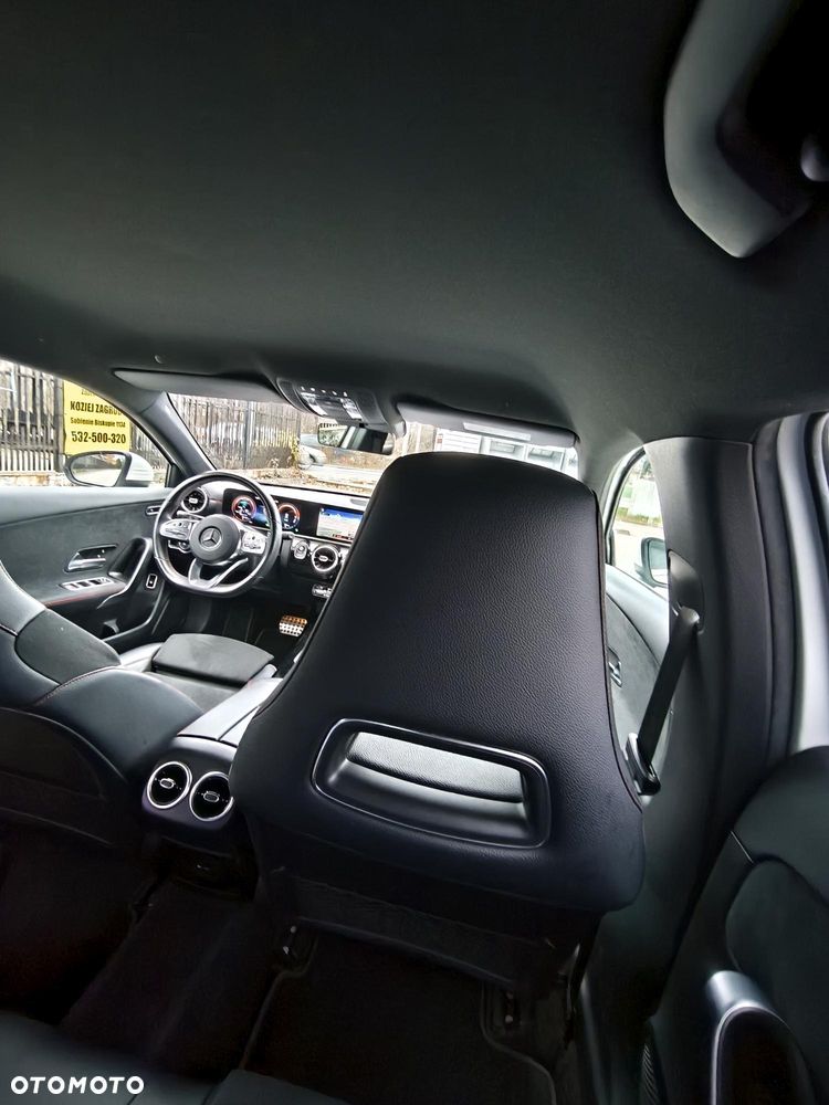 Mercedes-Benz Klasa A 250 E AMG Line 8G-DCT - 31