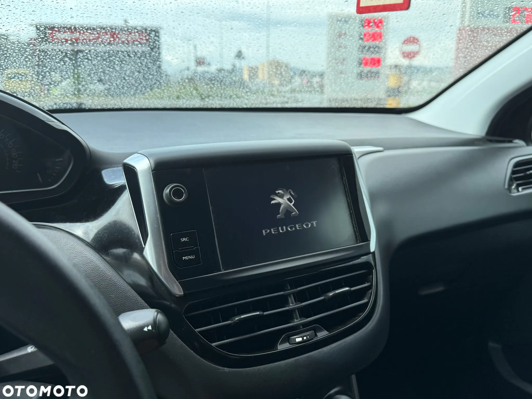 Peugeot 208 1.6 BlueHDi Allure S&S - 13
