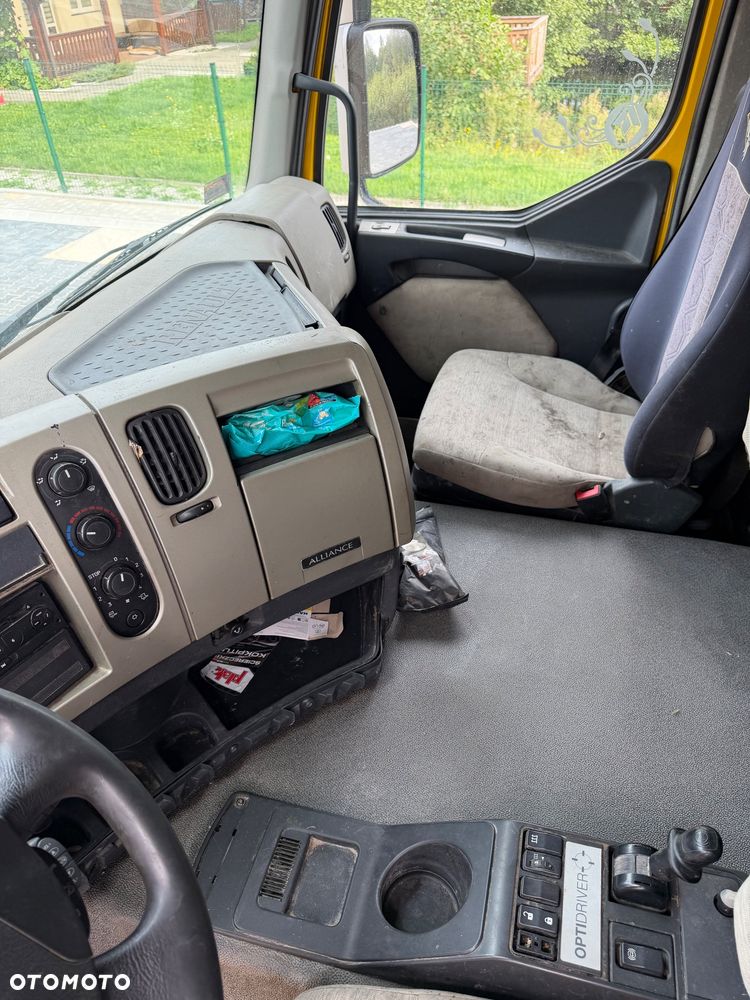 Renault Premium - 16
