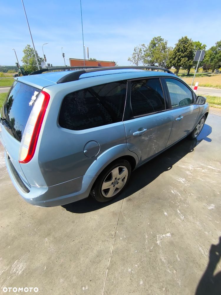 Ford Focus - 9