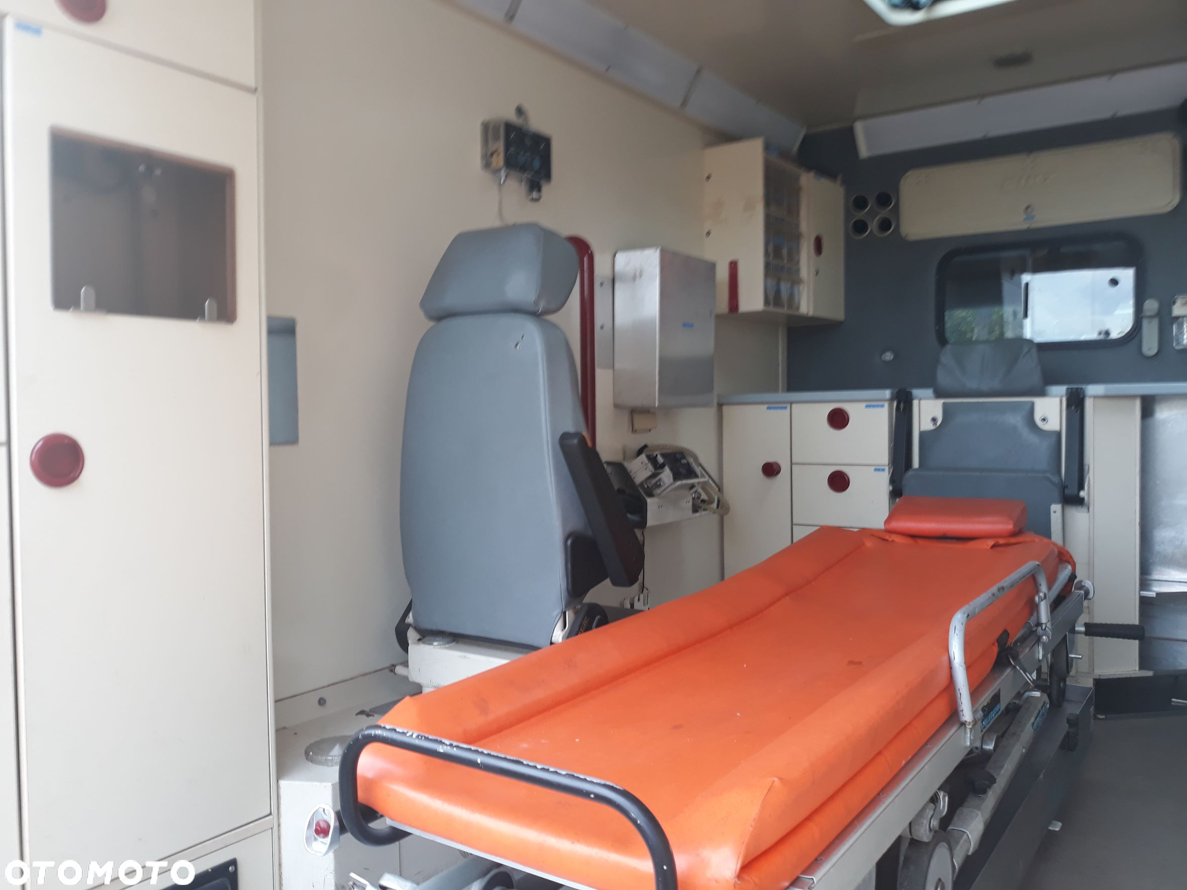 Mercedes-Benz Sprinter 312D AMBULANS - 15