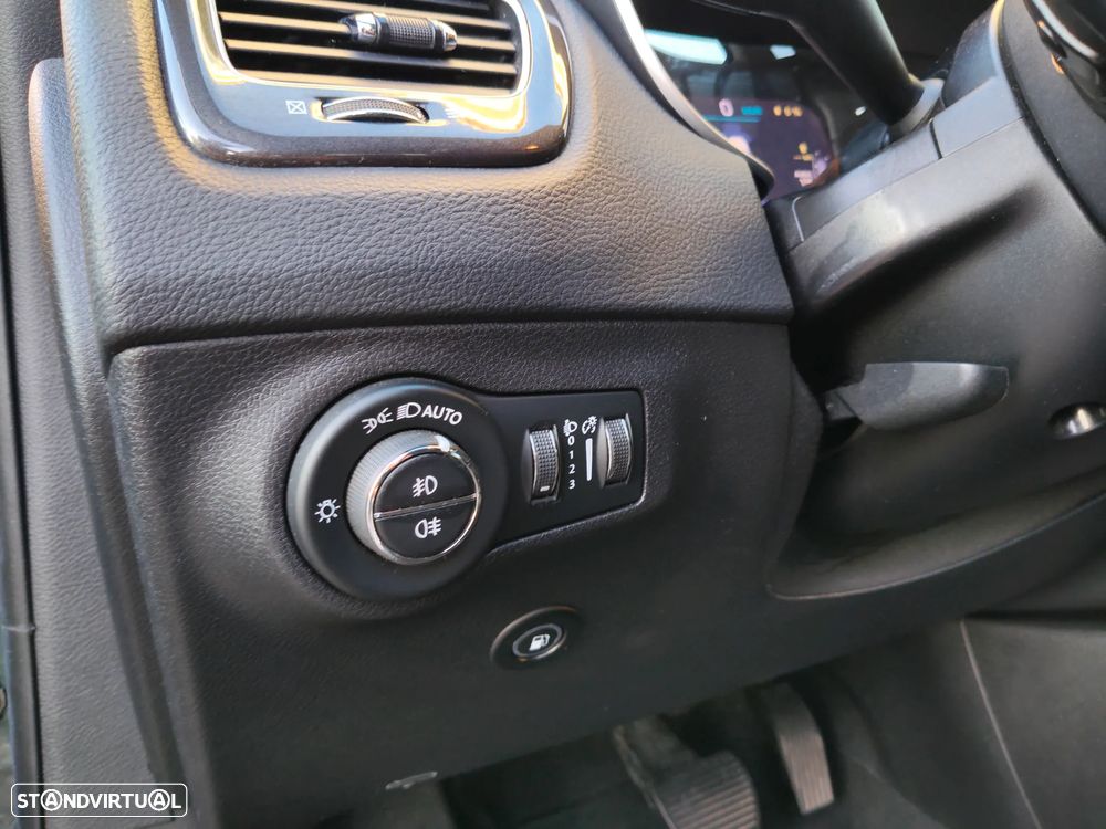 Jeep Compass 1.3 TG Limited - 27