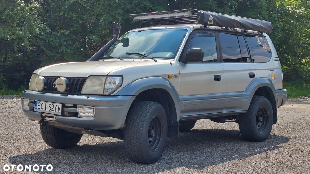 Toyota Land Cruiser - 3