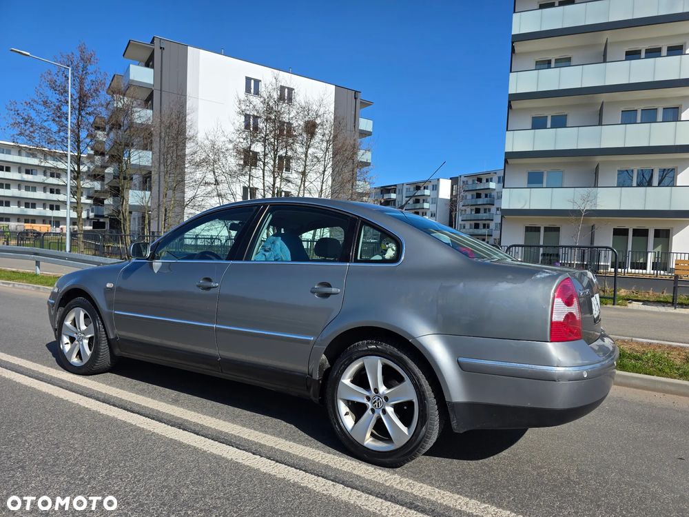 Volkswagen Passat 1.8T Comfortline Tiptr - 2