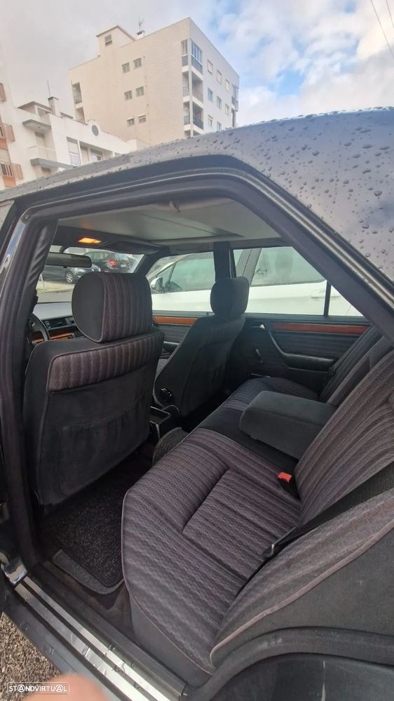 Mercedes-Benz 200 ver-d - 19