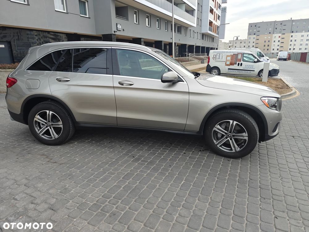 Mercedes-Benz GLC - 8