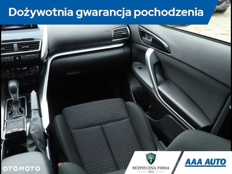 Mitsubishi Eclipse Cross - 9