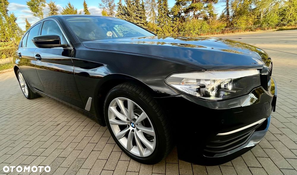 BMW Seria 5 518d - 13