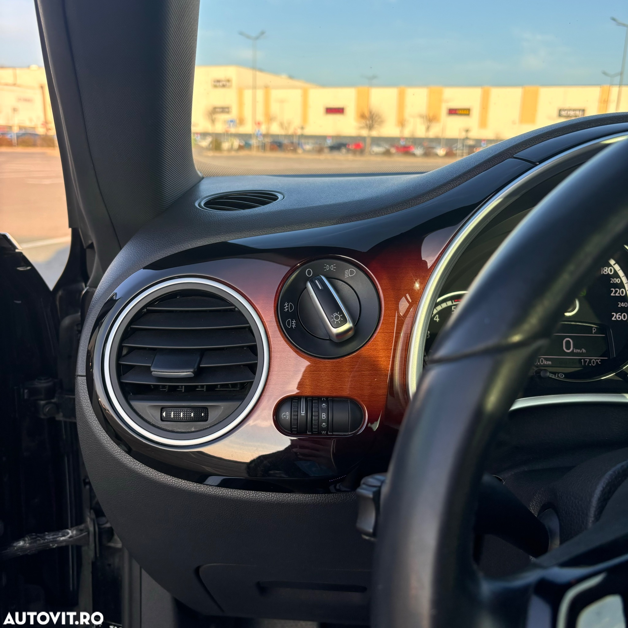 Volkswagen Beetle 2.0 TDI DSG6 Sport - 17