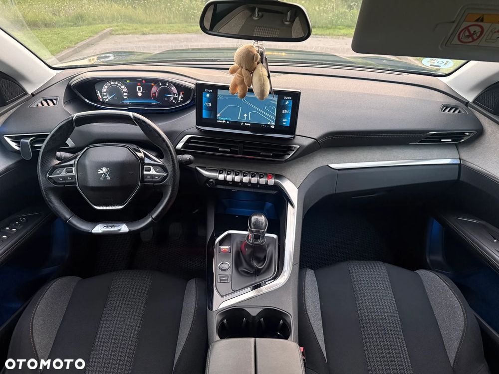 Peugeot 3008 - 13