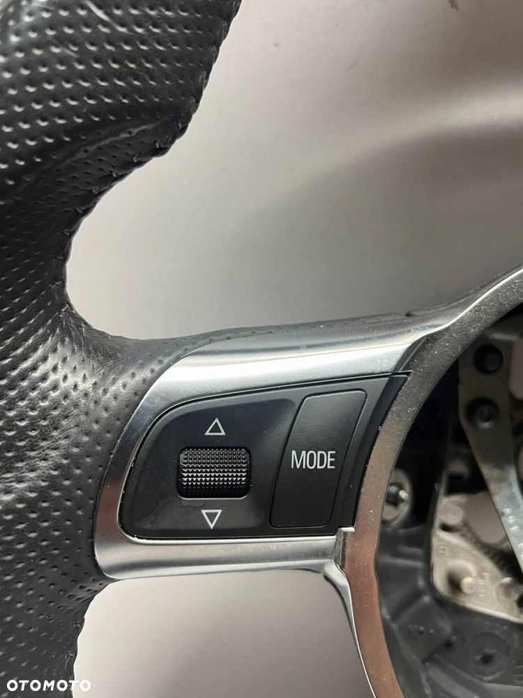 4F0 419 091 Kierownica Audi A4 S4 B7 8E 8H 2007 - 4