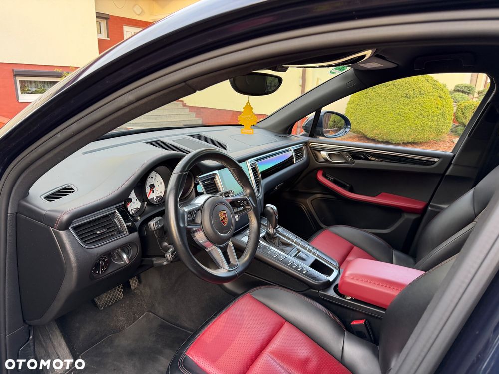 Porsche Macan - 5