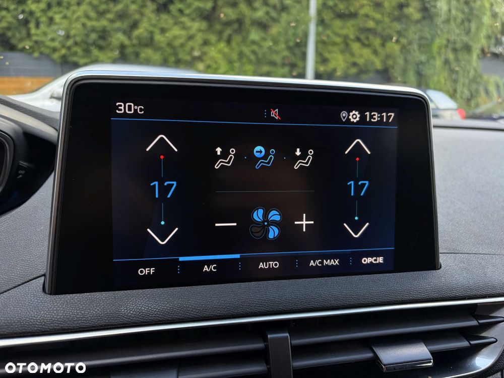 Peugeot 5008 1.5 BlueHDi Allure Pack S&S EAT8 - 26