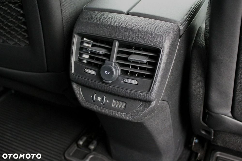 Peugeot 5008 1.5 BlueHDi Allure Pack S&S EAT8 - 22