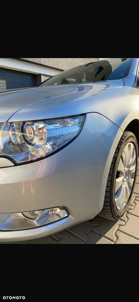 Skoda Superb 1.8 TSI Elegance DSG - 5