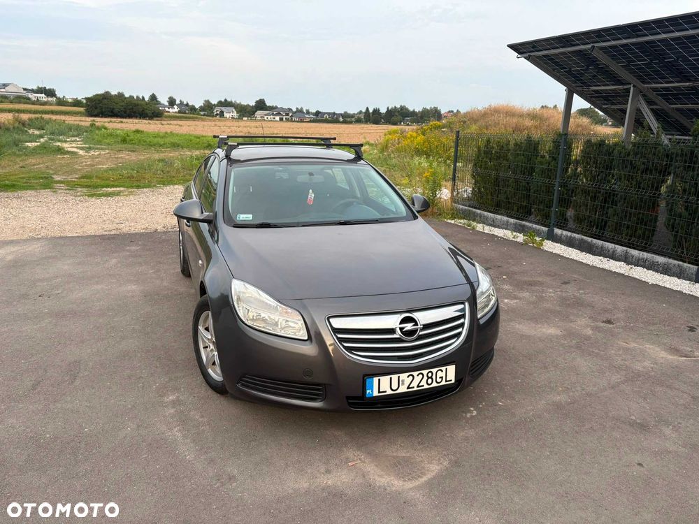 Opel Insignia - 1