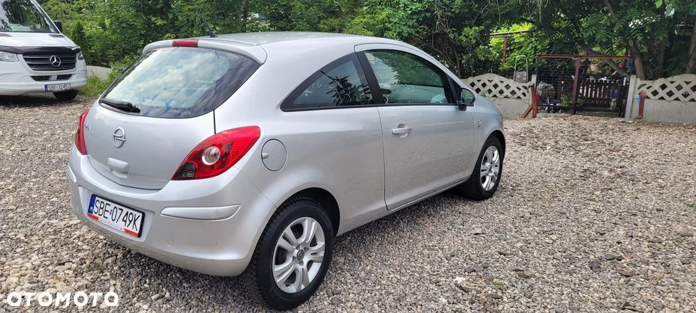 Opel Corsa - 7