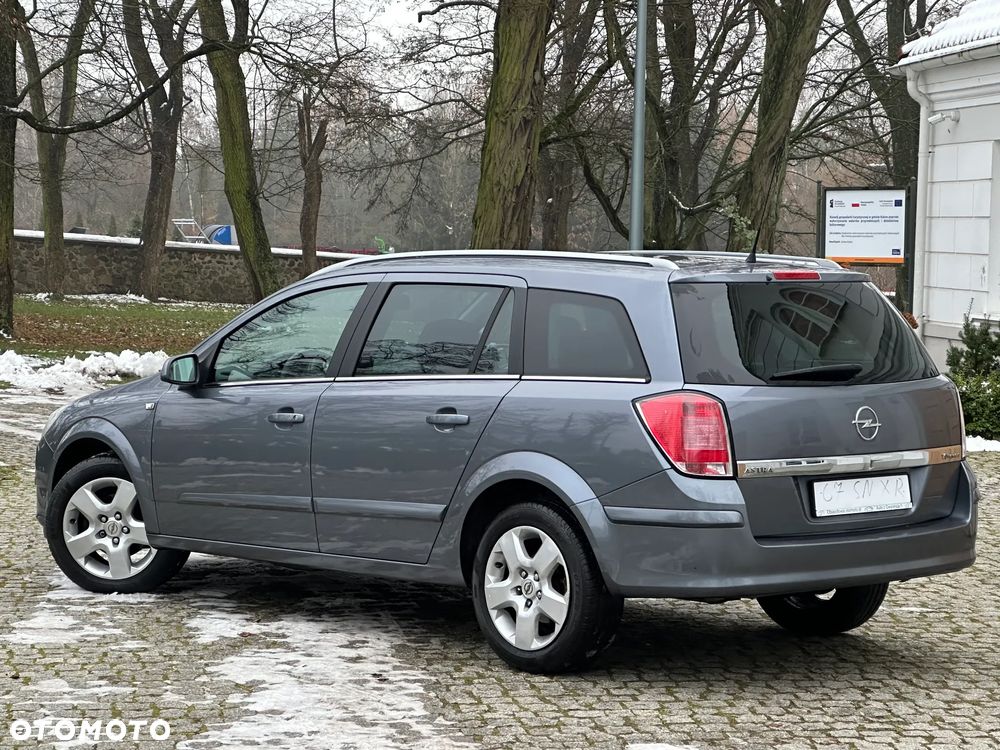 Opel Astra 1.6 Edition - 19