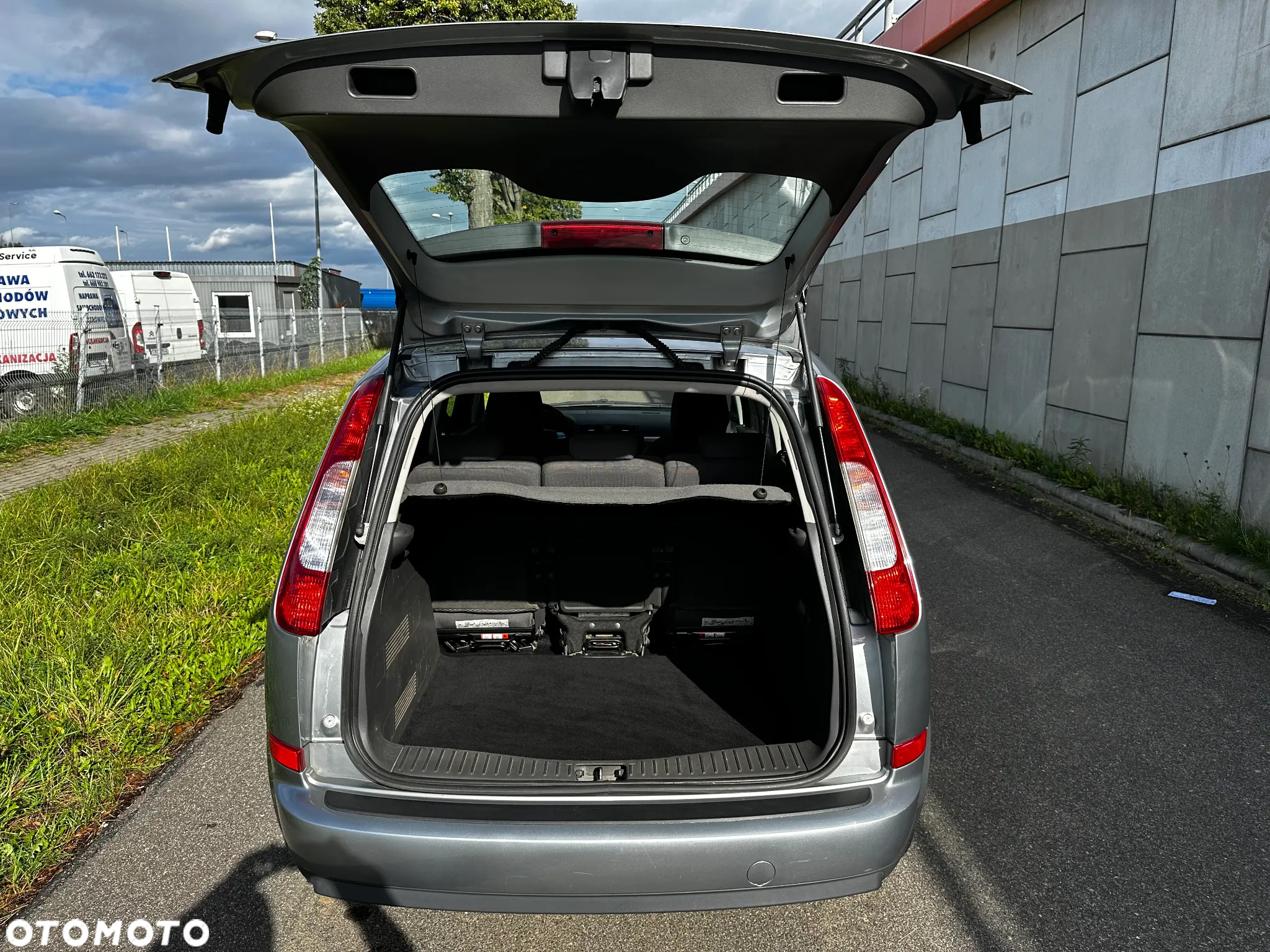 Ford C-MAX 1.8 Trend - 13