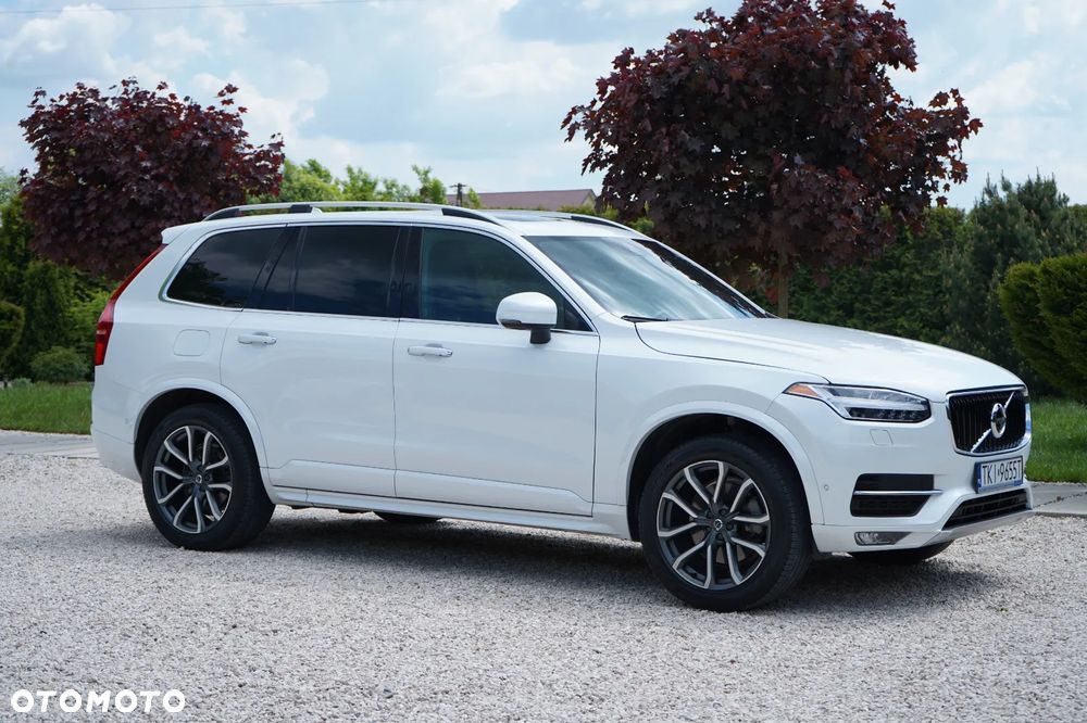 Volvo XC 90 - 1