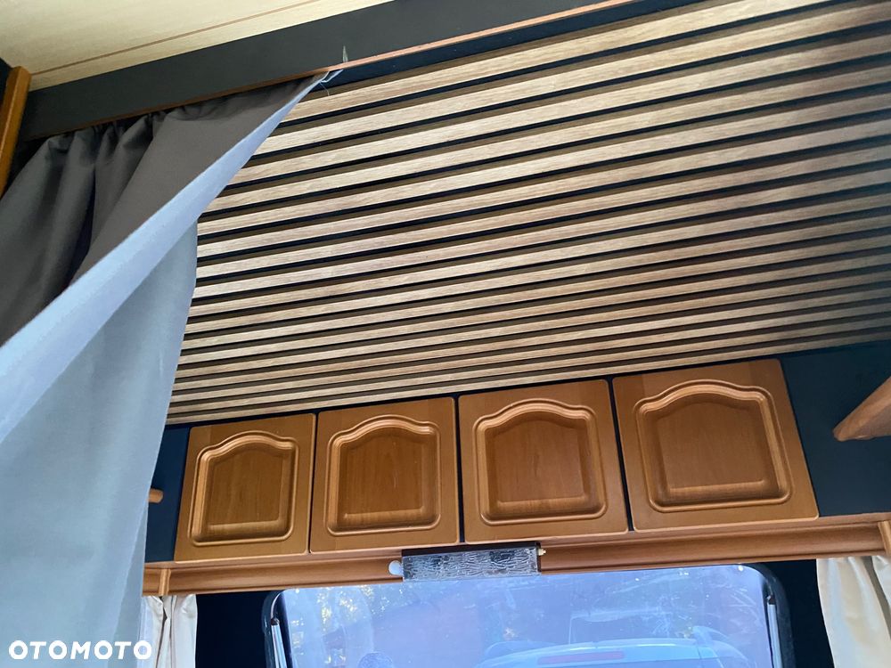 KNAUS AZUR 450 - 5