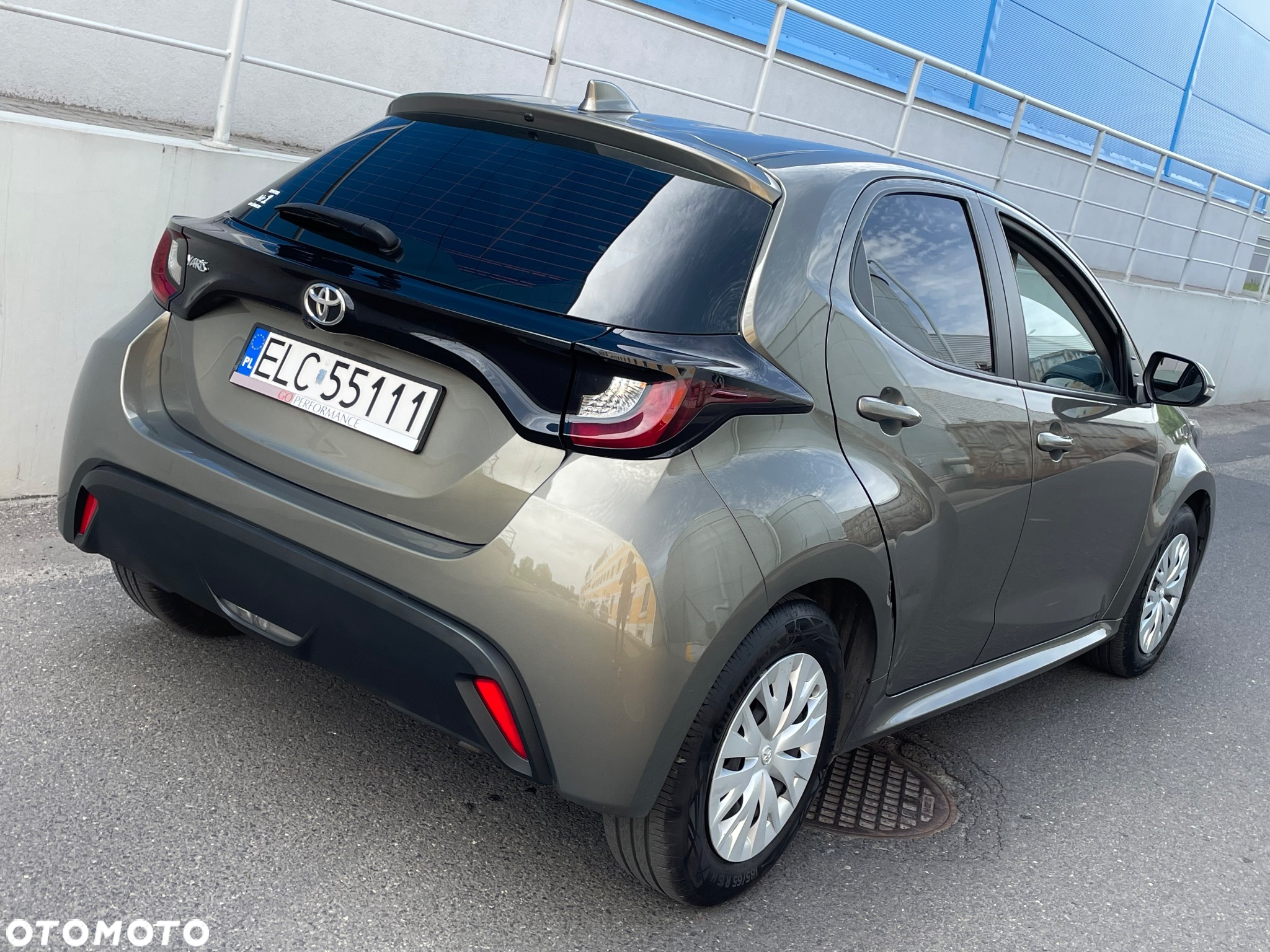 Toyota Yaris 1.5 Comfort - 15