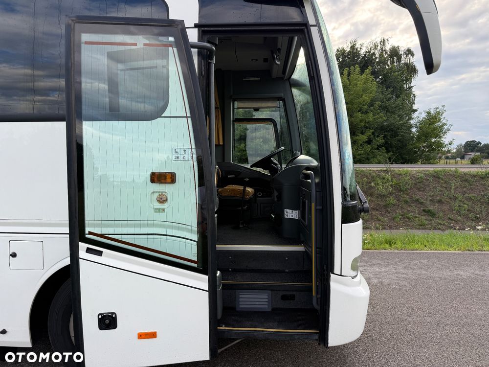 Mercedes-Benz Tourino - 12