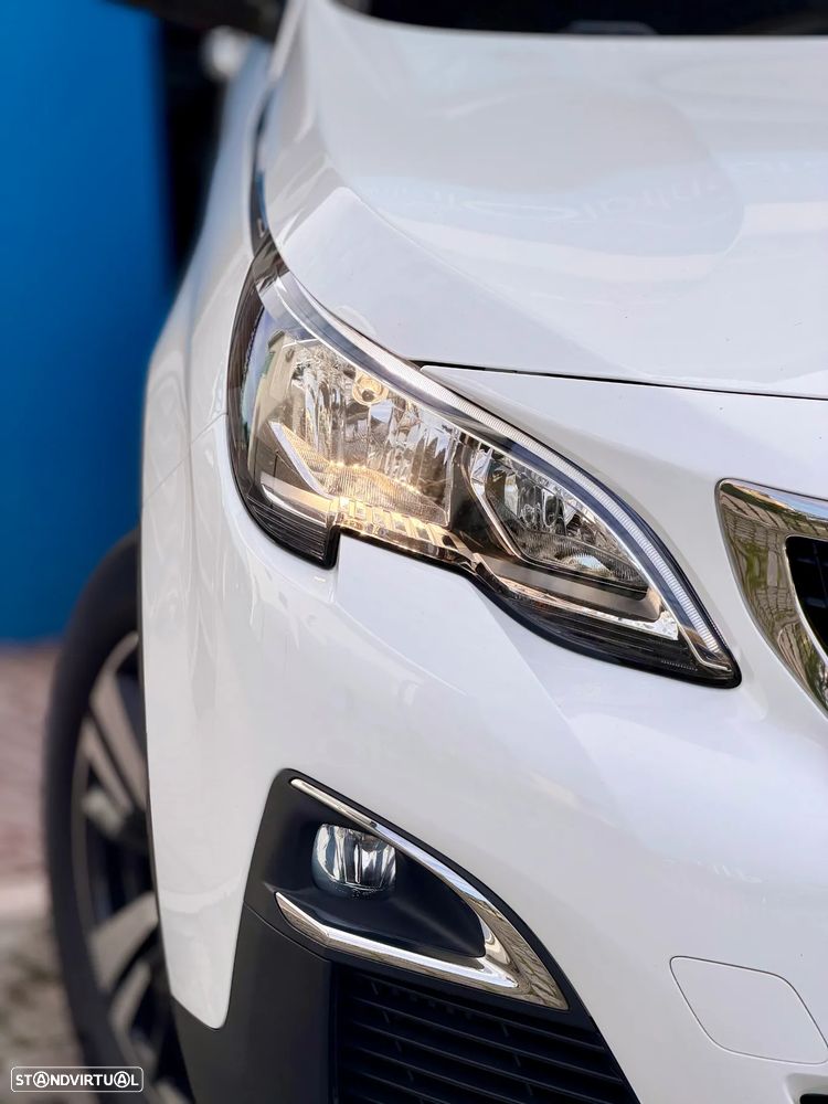 Peugeot 3008 1.5 BlueHDi Allure - 27