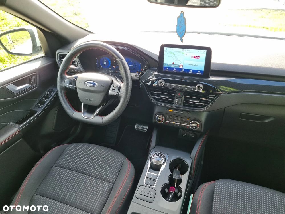 Ford Kuga 1.5 EcoBlue ST-LINE - 25