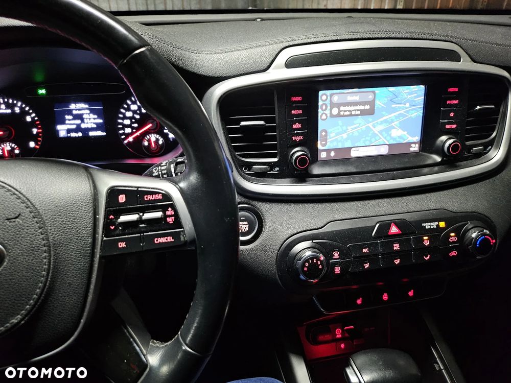 Kia Sorento - 7