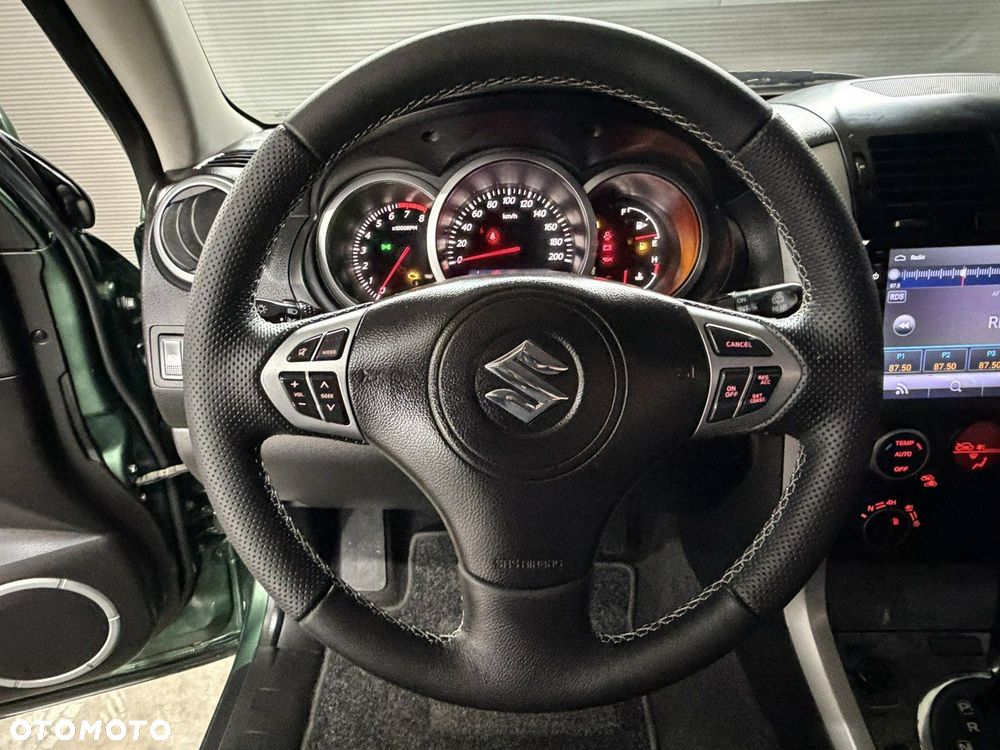 Suzuki Grand Vitara - 29