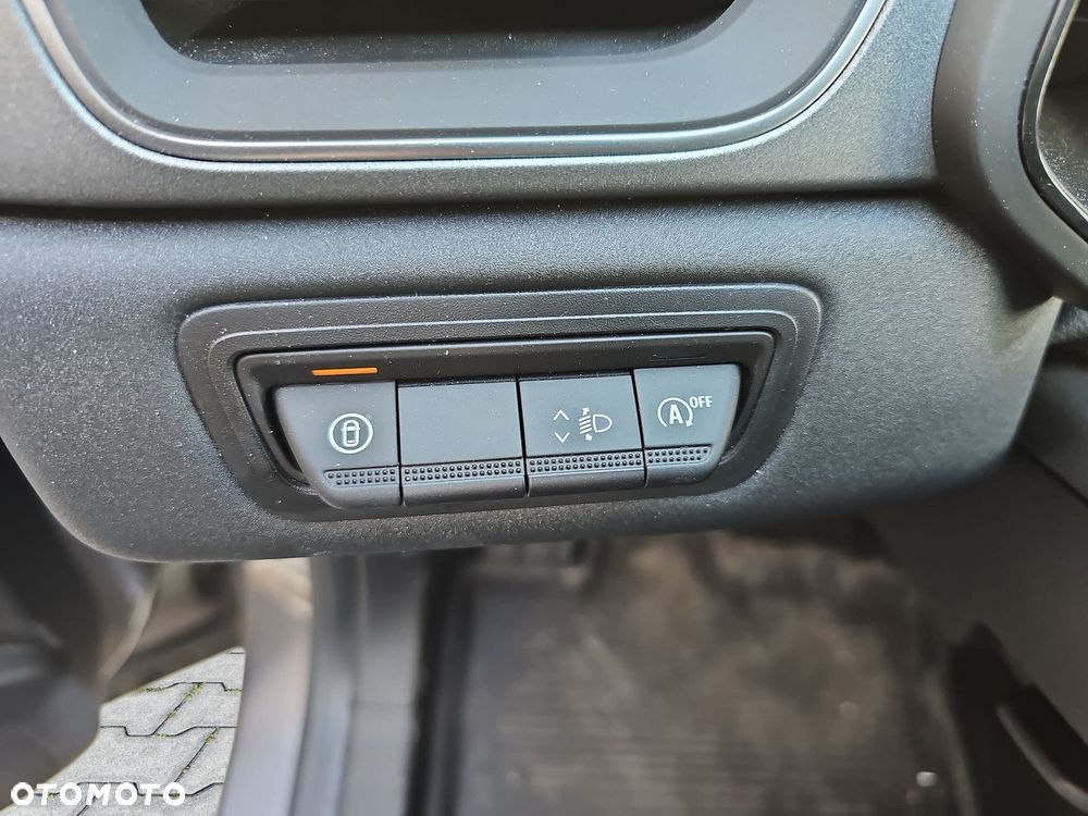 Renault Captur - 10
