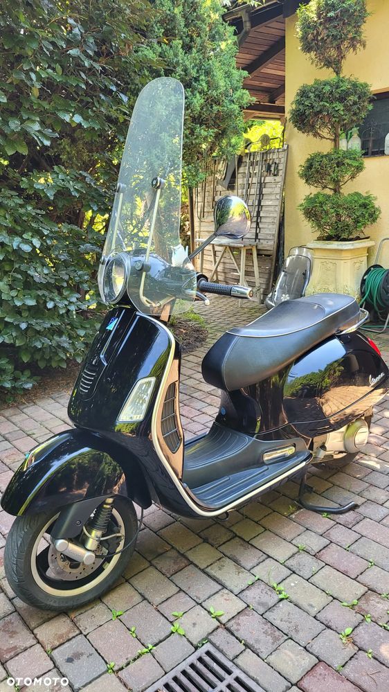 Piaggio Vespa - 37