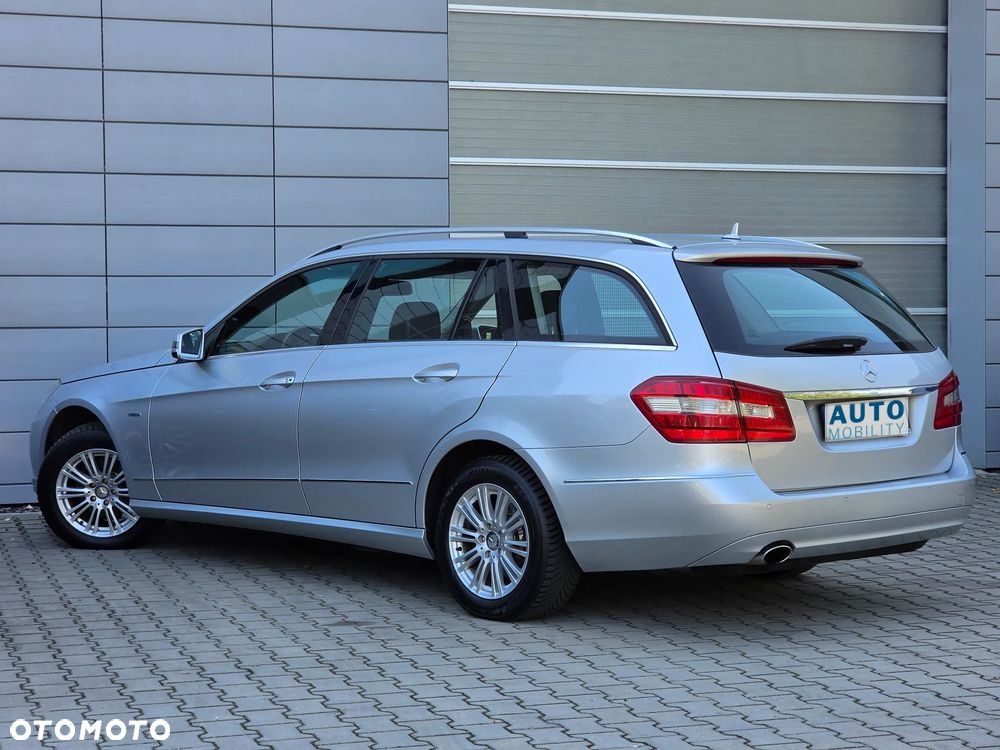 Mercedes-Benz Klasa E 200 CGI BlueEFFICIENCY Automatik Elegance - 16