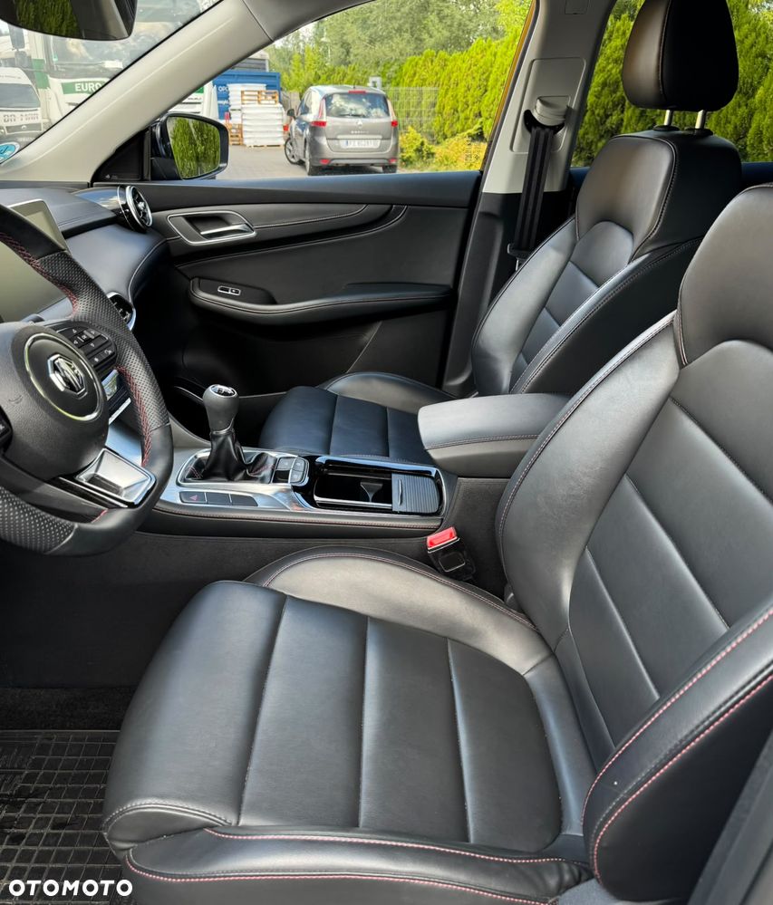 MG HS 1.5 T-GDI Excite - 12
