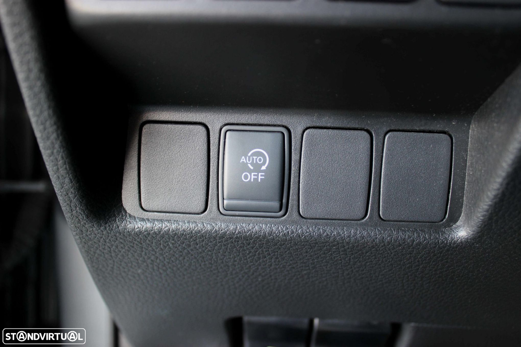 Nissan Qashqai 1.3 DIG-T N-Connecta - 16