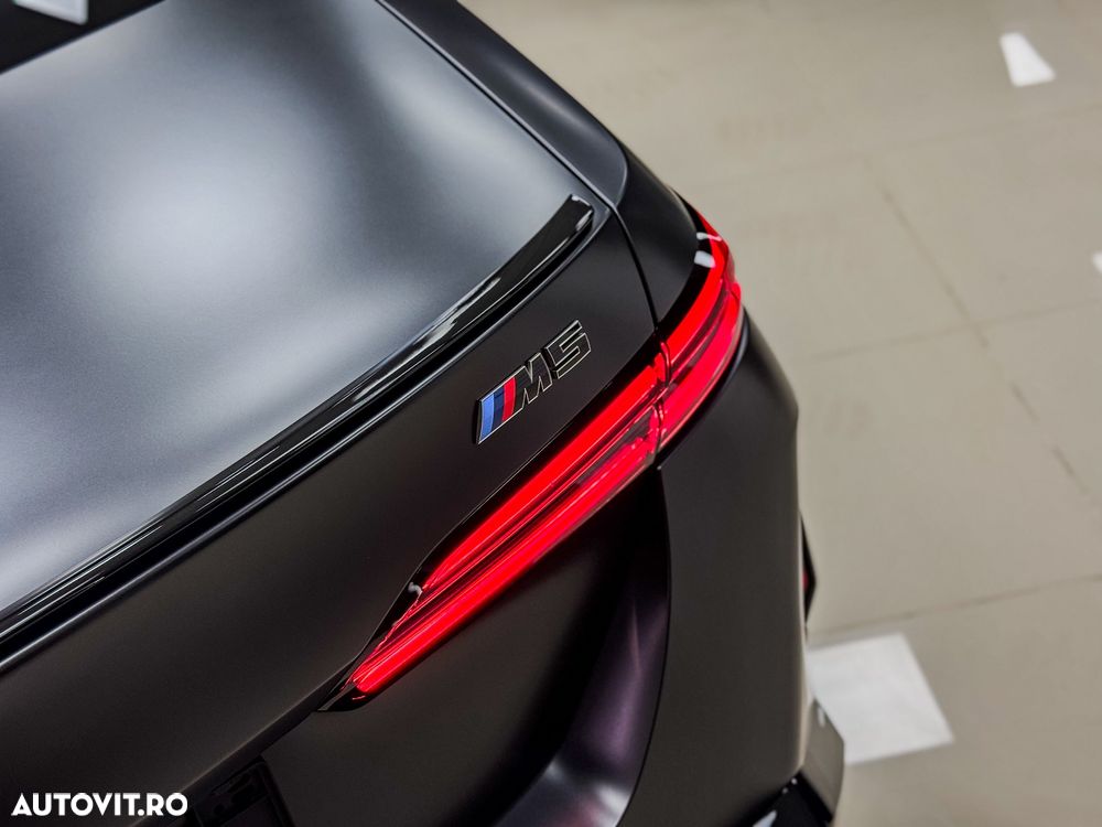 BMW M5 xDrive AT PHEV - 30