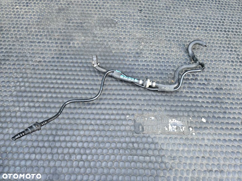 Przewód 06B133781D Przewody Waż Rurka Podcisnienia Króciec 1.8 T Turbo AVJ BFB Audi A4 B6 B7 VW - 1